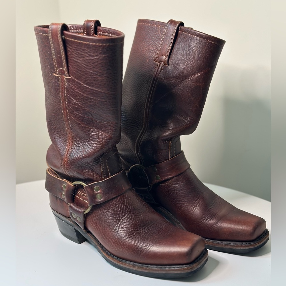 Frye Harness 12R